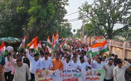 सरोजनी नगर में भव्य तिरंगा यात्र निकाली गयी* सरोजनी नगर के मंडल सरोजिनी नगर में भारतीय