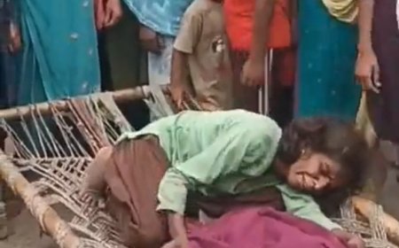 घर के बरामदे से दो साल के मासूम को उठा ले गया गुलदार, खेत में मिला शव