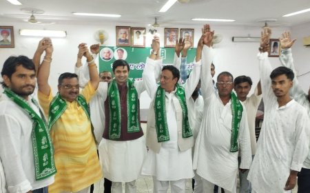 राष्ट्रीय लोकदल में आजमगढ़ और मेरठ के प्रमुख लोगों ने ग्रहण की सदस्यता, पार्टी को मिलेगी  मजबूती