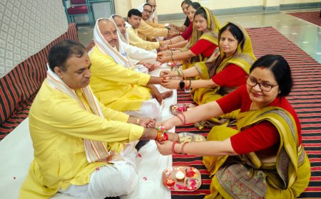 भारत माता की रक्षा का संकल्प है रक्षाबंधन पर्व*‌  -श्री प्रकाश   विभाग प्रचारक सुलतानपुर विभाग।        