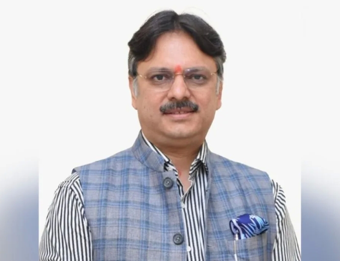 तीन तलाक से मुस्लिम महिलाओं की मुक्ति का विरोध क्यों—कांग्रेस बताए, यह कैसा नारी-सम्मान?: डॉ. राजेश्वर सिंह