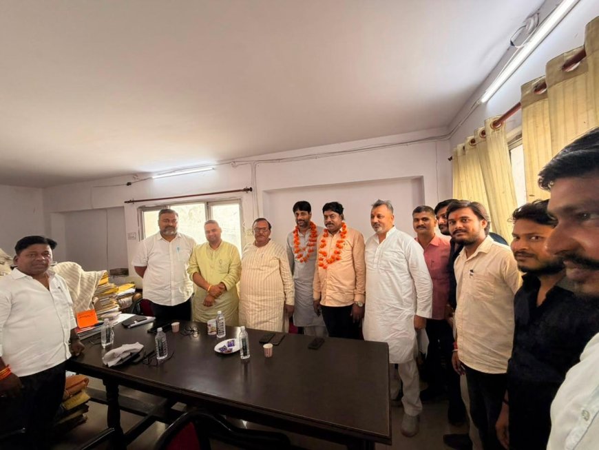 उत्तर प्रदेश राज्य कर्मचारी महासंघ का प्रांतीय अधिवेशन सम्पन्न, प्रान्तीय अध्यक्ष बने कमल अग्रवाल और प्रान्तीय महामंत्री बने अशोक कुमार सिंह