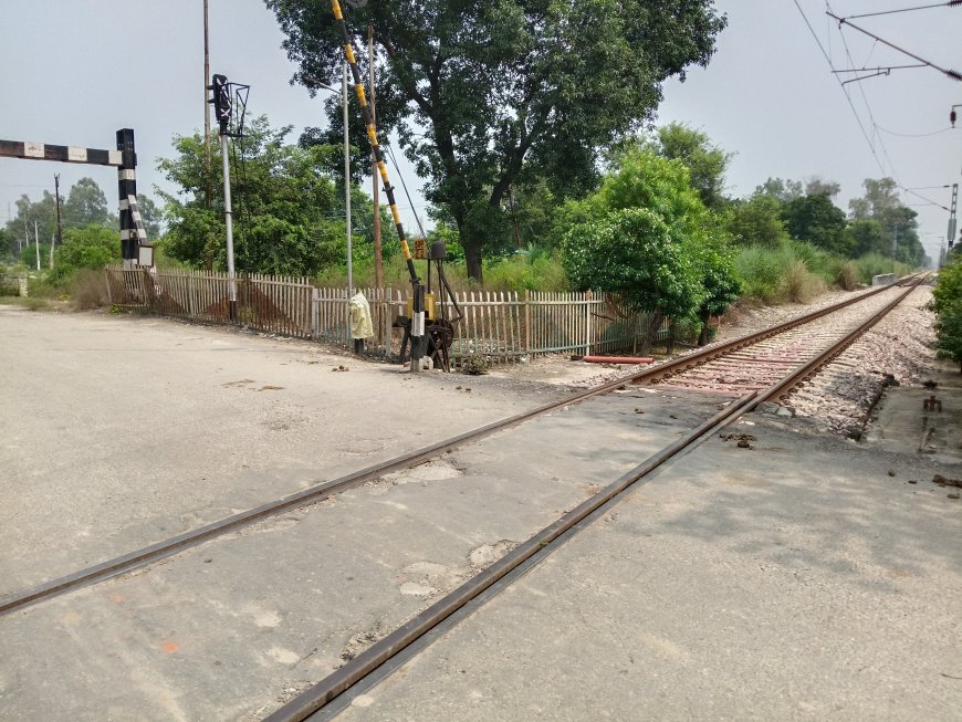 झालू के मौहल्ला चौधरियान में स्थित रेलवे फाटक बुधवार को रहेगा बंद